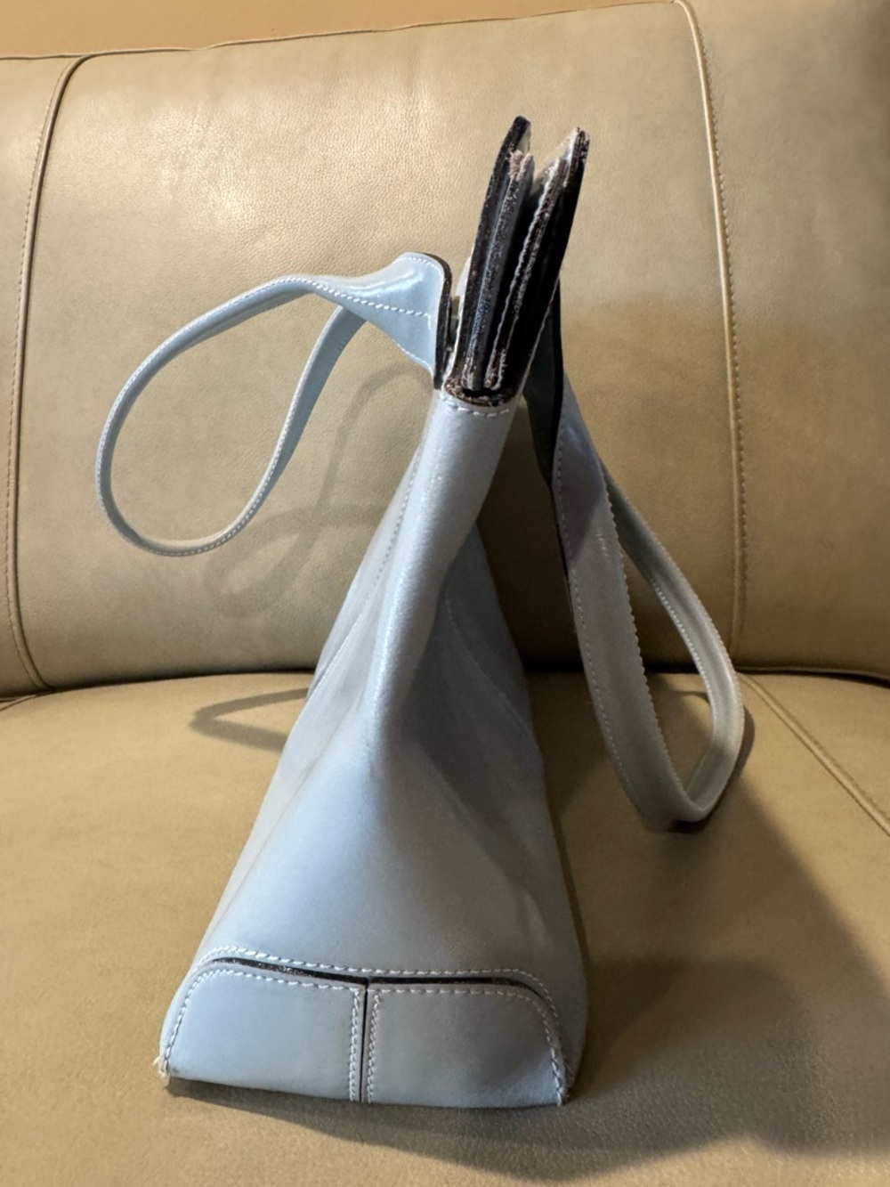 TOD'S Light Gray Leather Structured Solid Tote Bag : USED - Picture 7 of 16